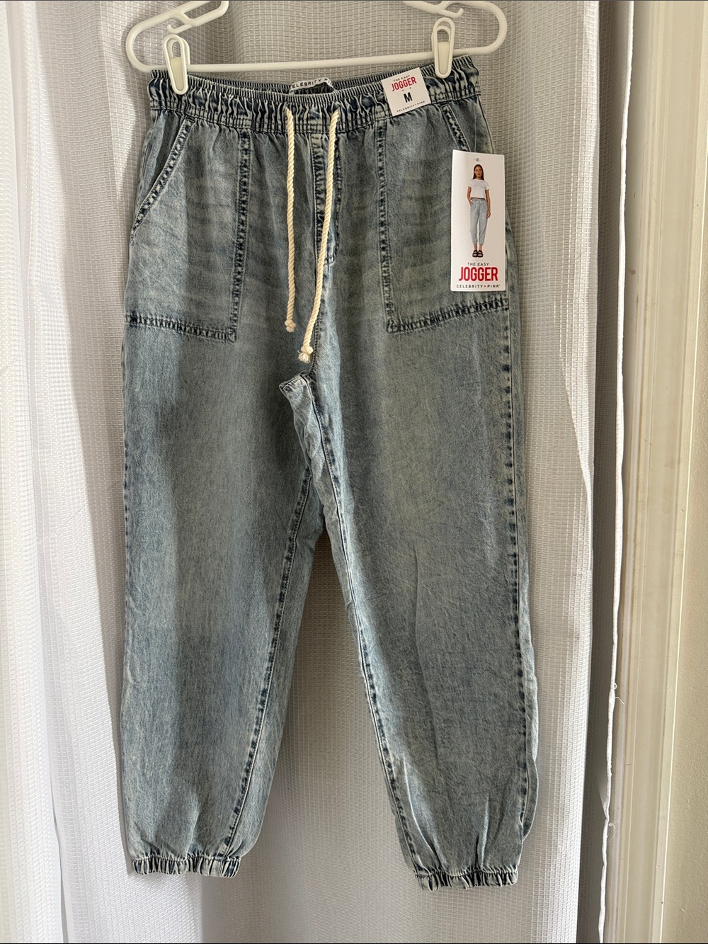 Celebrity Pink Light Wash Relaxed Jogger Jeans